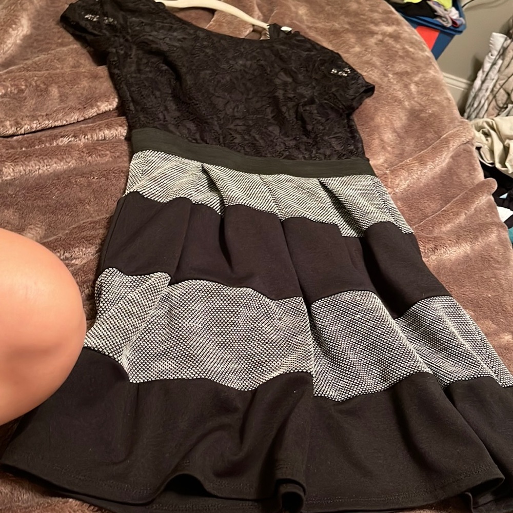 Lace dress from speechless size 1 (xs-s)